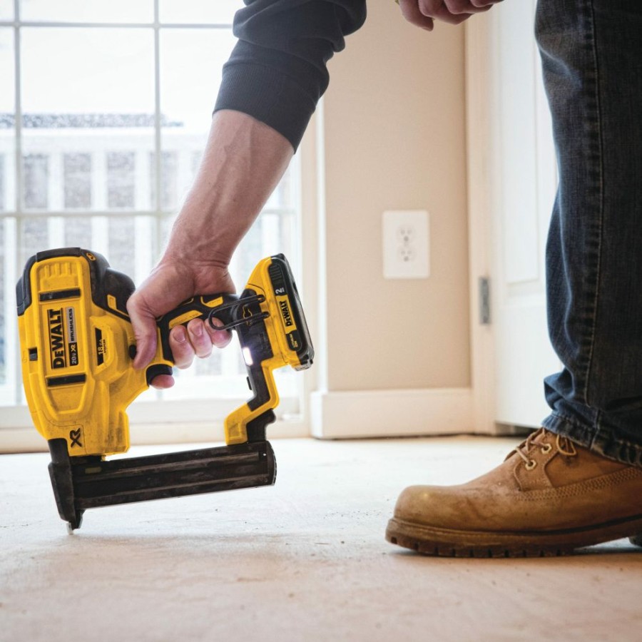 Cordless * | Dewalt Dcn681B Cordless Stapler (Tool Only)